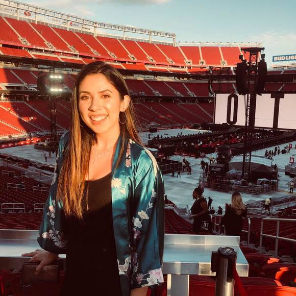 Meet your Posher, Marisa - Picture 1 of 1